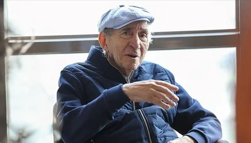 Altan Öymen’in Sağlık Durumundaki Gelişmeler: Entübasyon Süreci ve Tedavi Süreci