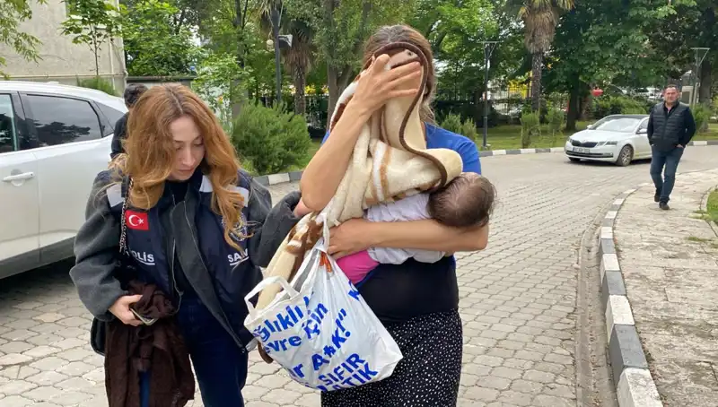 Evlerden Hırsızlık Yapan Kadın Çetesi Çökertildi: Detaylar Şaşırtıcı!