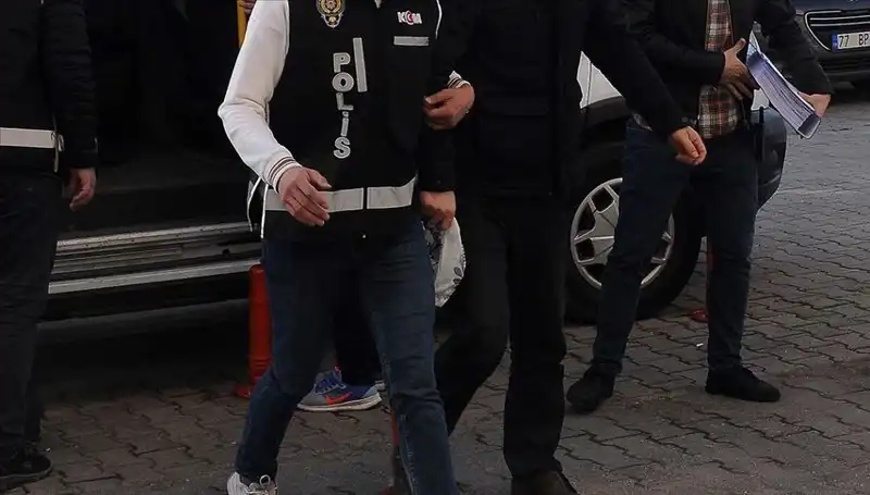 Samsun'da Uyuşturucu Operasyonu: İki Şüpheli Yakalandı, Olayın Perde Arkası Nedir?