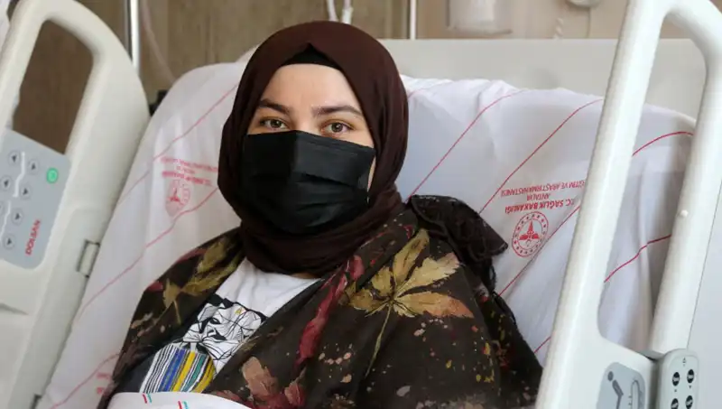 Bitki Çayları Hayatını Tehlikeye Attı: Karaciğer Nakli İle Yeniden Doğuş