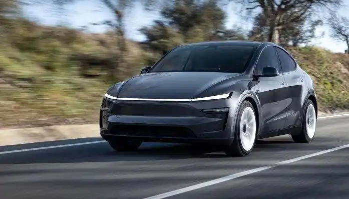 Elon Musk Türkiye'de Yine Destanı Yazdı: Hangi Kazançlarla Geliyor?
