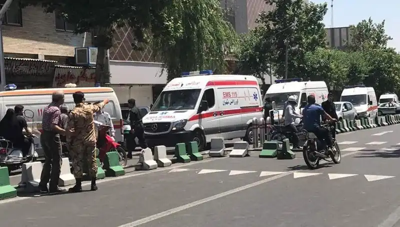 İran'ın Güneydoğusunda Gerçekleşen Silahlı Saldırıda 5 Polis Hayatını Kaybetti