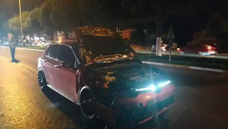 Balıkesir'de Tragik Kaza: Otomobil ve Motosiklet Çarpıştı!