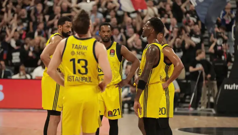 Fenerbahçe, Panathinaikos ile Final Hedefi İçin Sahaya Çıkıyor
