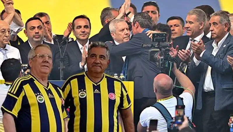 Ali Koç’un Koltuğu Tehdit Altında: Mahmut Uslu'dan Şaşırtan İstifa Çağrısı