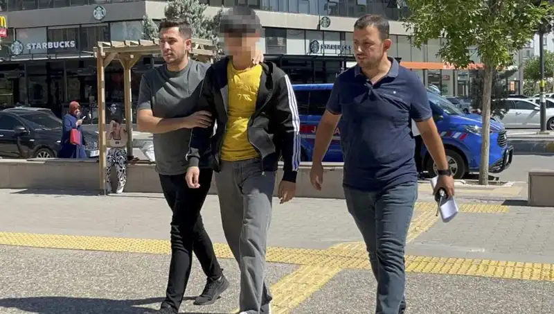 Kardeş Kavgası: Tartışma Bıçaklama ile Sonlanınca Olaylar Sıra Dışı Hale Geldi