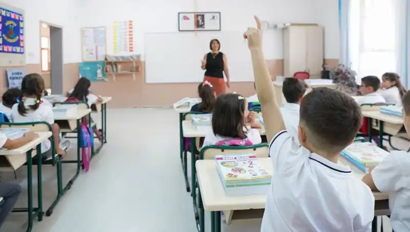 Ek Ders Parası Bayram Öncesi Yatacak mı? Öğretmenlerin Mayıs Ödemeleri Hakkında Bilgiler