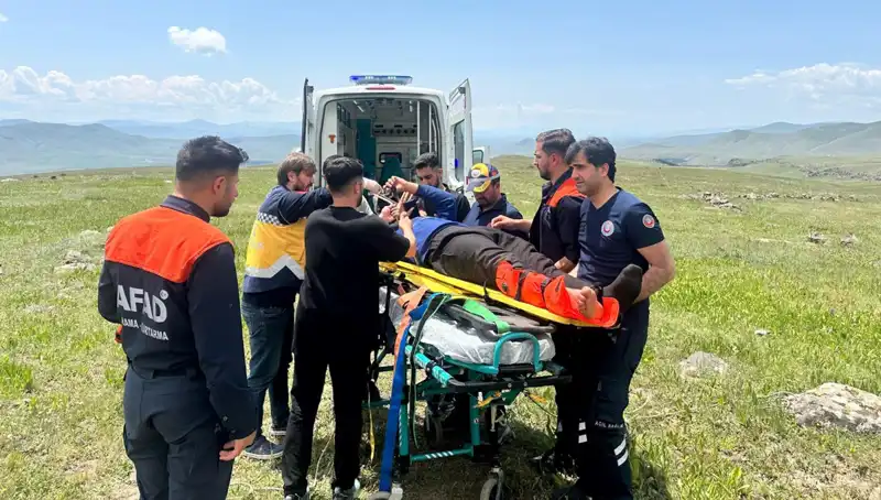 Kayalıkta Düşen Çobanın Kurtarma Operasyonu: Hayat ve Umut Arasında Bir Mücadele