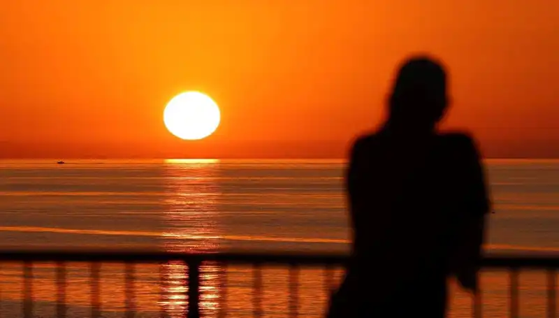 Batı Ülkeleri Soğuk Hava Dalgası Yaşarken, Doğu'da Sıcaklık Zorluyor