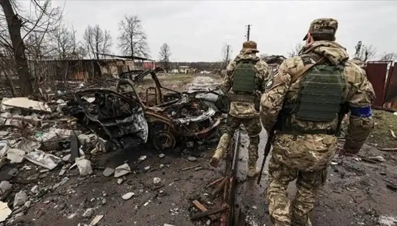 Rusya'nın Luhansk'ta Tam Kontrol Sağladığı İddiası: Savaşın Seyrini Değiştiriyor Mu?