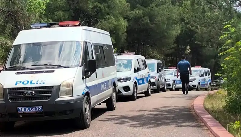 Karabük'te Gizemli Ölüm: Ağaçta Asılı Bulunan Gencin Sırrı Ne?