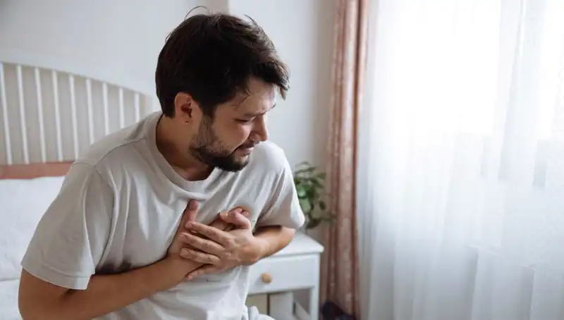 Sabahları Görülen Bu Belirti Kalp Hastalığının Alarmını Verebilir