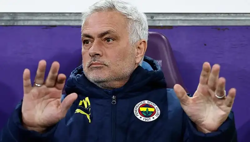Beşiktaş’a Transfer Beklenirken Mourinho Türbülansa İzin Vermedi