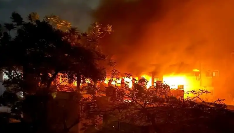İsrail'in Gazze'ye Yönelik Saldırısı: Siviller Arasında Can Kaybı Artıyor
