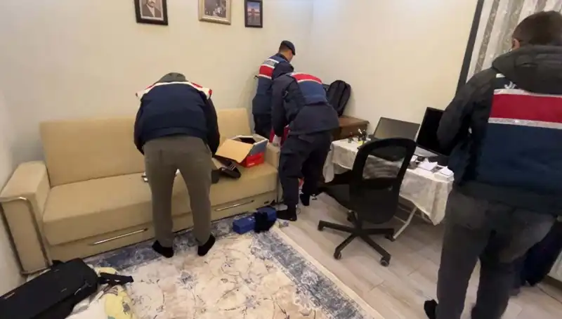 DHKP-C Operasyonu: 11 İlde 30 Gözaltı ile Terörle Mücadele Çalışmaları Derinleşiyor