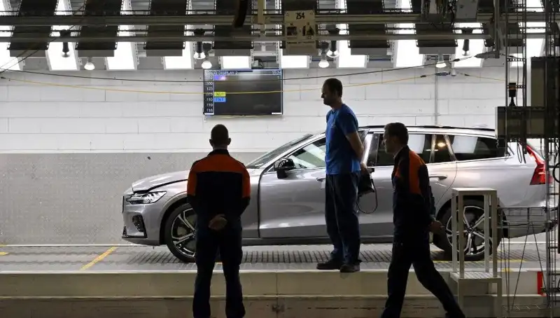 Volvo, Bazı Modellerinin Satışını Durdurdu: Sebepleri ve Etkileri