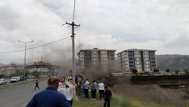 Bitlis'te Doğalgaz Hattında Patlama! Neler Oldu ve Sonraki Adımlar?