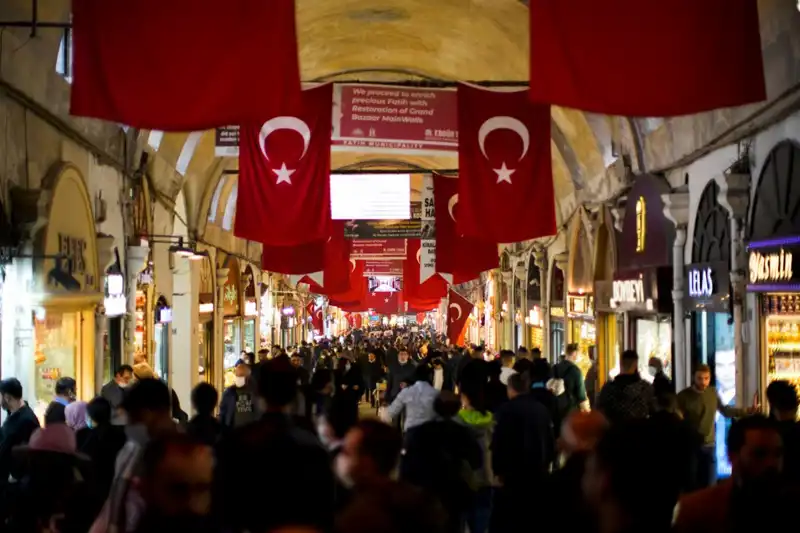 Kapalıçarşı’da 100 Milyonluk Vurgun: Lüks Yaşamın Gölgeleri