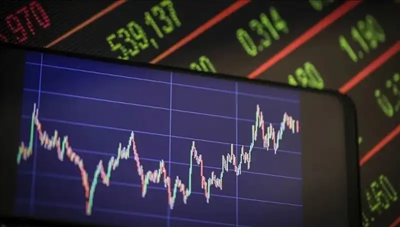 Yatırımcılar Teknoloji Hisselerine Yöneliyor: Bu Trendin Nedenleri Neler?