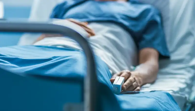Mide Ağrısıyla Doktora Giden Adam, Hayatını Kaybetti: Binlerce Kişi Tehlikede!