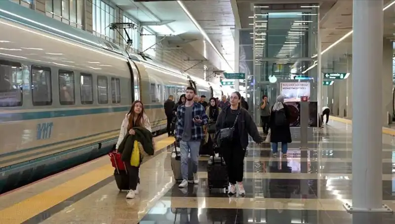 Yüksek Hızlı Tren Seferlerine Yenilik: Ek Seferler Geliyor!