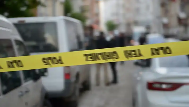 İstanbul'da Esrarengiz Cinayet: Başından Vurularak Öldürülmüş Bir Genç Bulundu!
