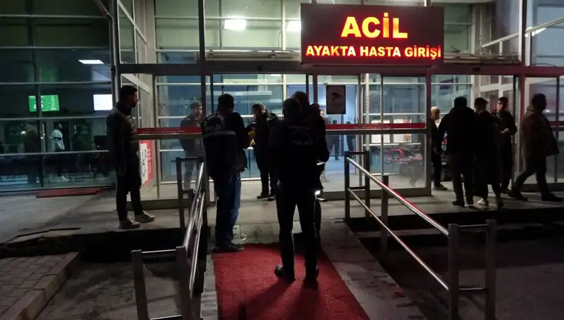 Hastane Acil Servisinde Silahlı Kavga: Olayın Perde Arkası