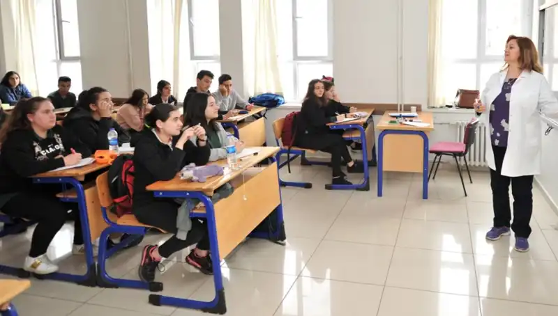 LGS 2025 Lise Kayıt Tarihleri: Geç Kalmayın!