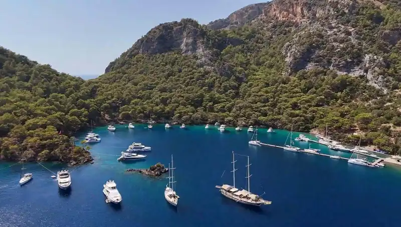 Göcek Koylarında Müzik Yasağı: Deniz Tutkunlarını Endişelendiriyor