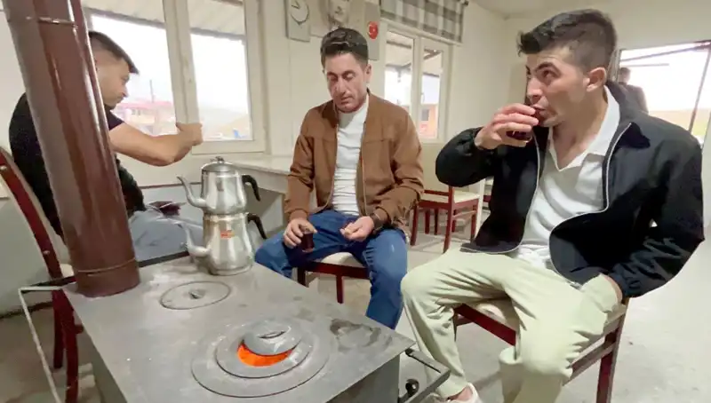 Temmuz'da Soba Yakmak Neden Gündem Oldu? Hava Sıcaklığı 0 Dereceye Düştü