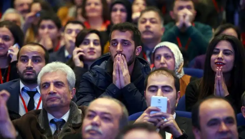 2025 Yılında 15 Bin Sözleşmeli Öğretmen Atamalarında Sözlü Sınav Tarihleri Açıklandı!