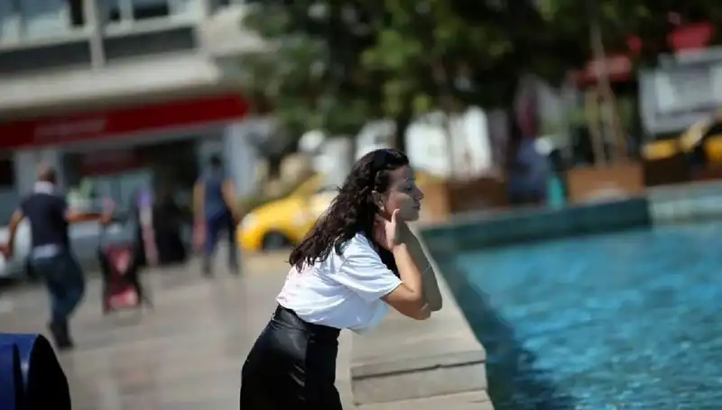 Cizre'de Sıcaklık Rekoru: Termometreler 49.1 Dereceyi Gördü