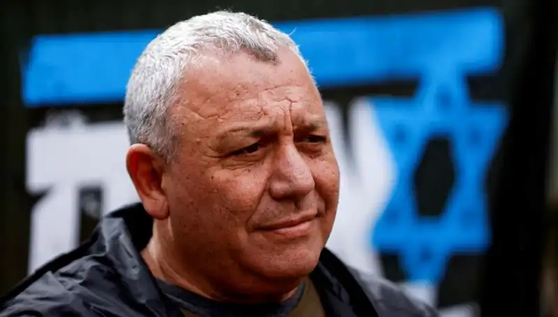İsrail Siyasi Arenasında Sarsıcı Değişim: Gadi Eisenkot'un İstifası Neleri Getirecek?