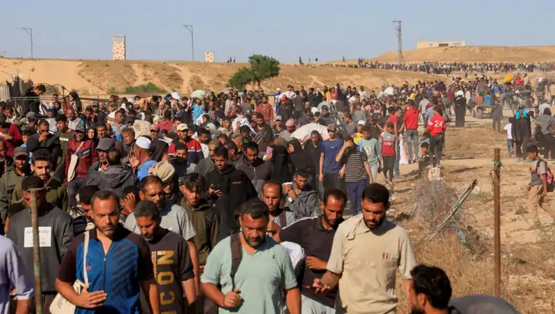 Gazze'deki İnsani Yardım Bekleyenlere Açılan Ateş: 15 Filistinli Hayatını Kaybetti
