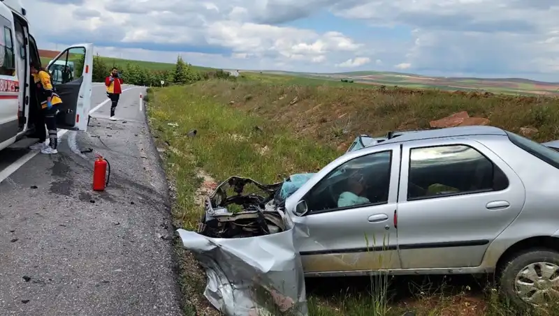 Nevşehir'de Meydana Gelen Trafik Kazasında İki Kişi Hayatını Kaybetti